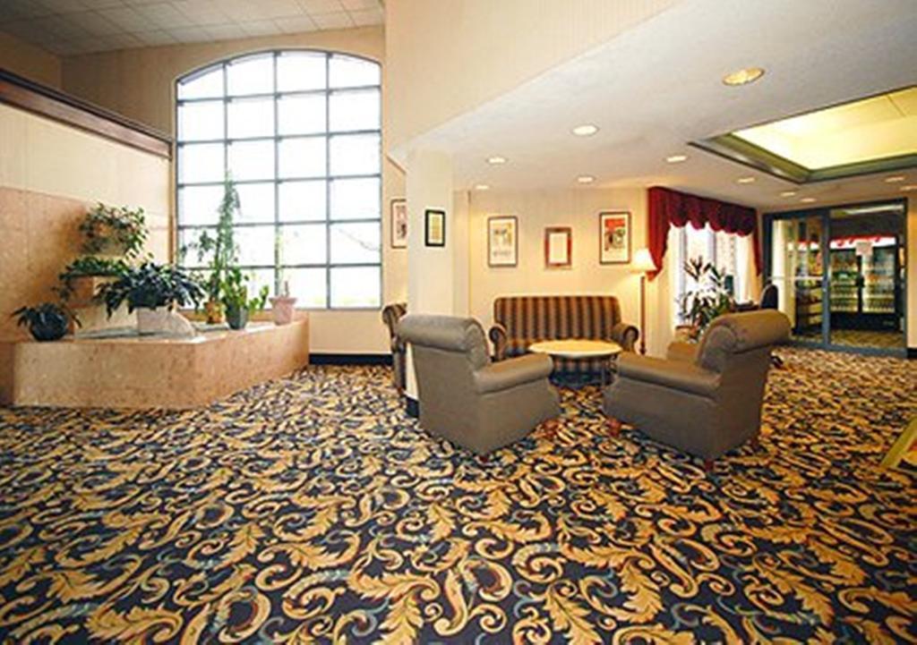 Comfort Suites Bethlehem Near Lehigh University And Lvi Airport Exterior foto